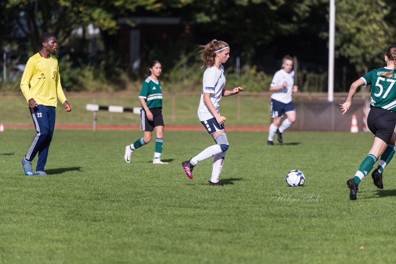 Bild 103 - wBJ VfL Pinneberg - Rissen : Ergebnis: 8:0